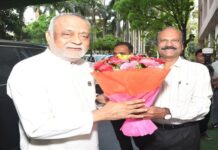 डीजीपी कैलाश मकवाणा के मार्गदर्शन में पुलिस बल के मानसिक सुदृढ़ीकरण की पहल: भोपाल पुलिस ऑफिसर्स मेस में आयोजित योग एवं ध्यान सत्र