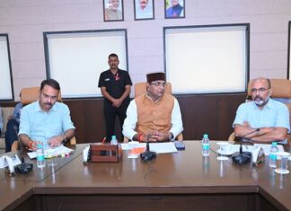 अप्रैल माह में शुरु होगा समर कैंप, नई प्रतिभाओं को मिलेगा मंच : मंत्री विश्वास सारंग