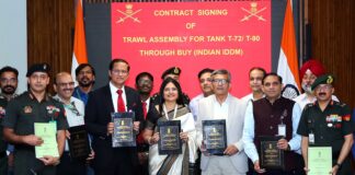 रक्षा मंत्रालय ने टी-72 और टी-90 टैंकों के लिए ट्रॉल असेंबली की खरीद के लिए के 975 करोड़ रुपये के अनुबंध पर हस्ताक्षर किए