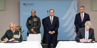 रक्षा मंत्री राजनाथ सिंह ने बर्लिन में अपने जर्मन समकक्ष बोरिस पिस्टोरियस के साथ द्विपक्षीय वार्ता की